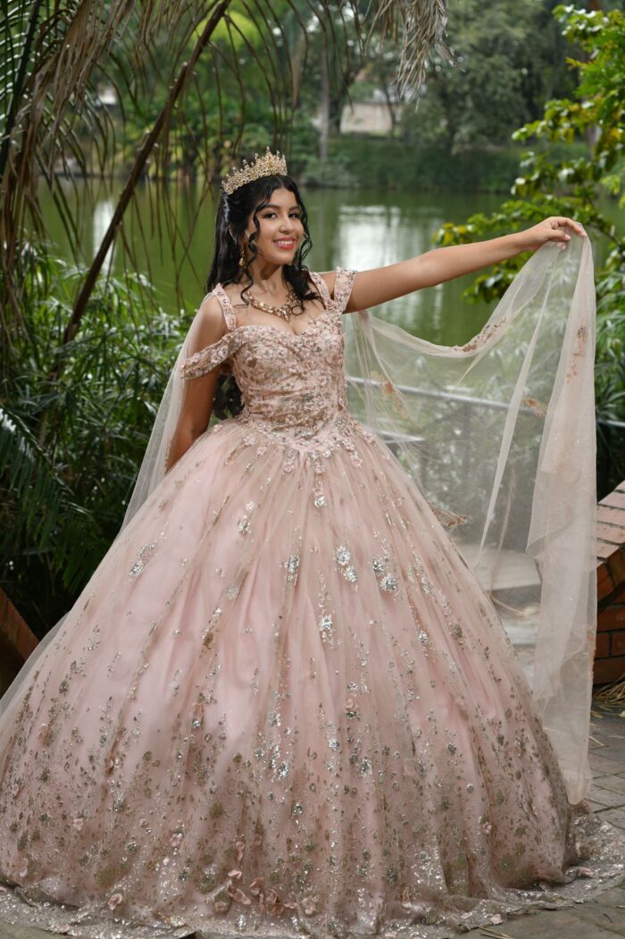 Vestido de Quinceañera Ref: