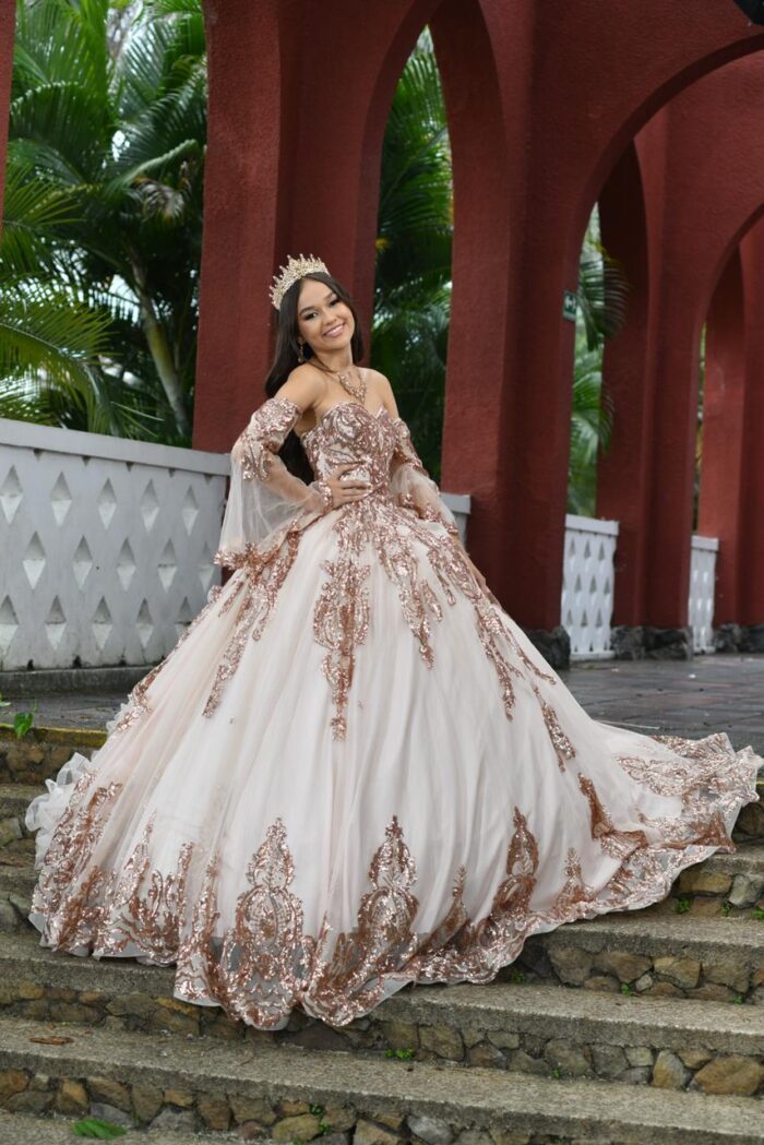 Vestido de Quinceañera Ref: