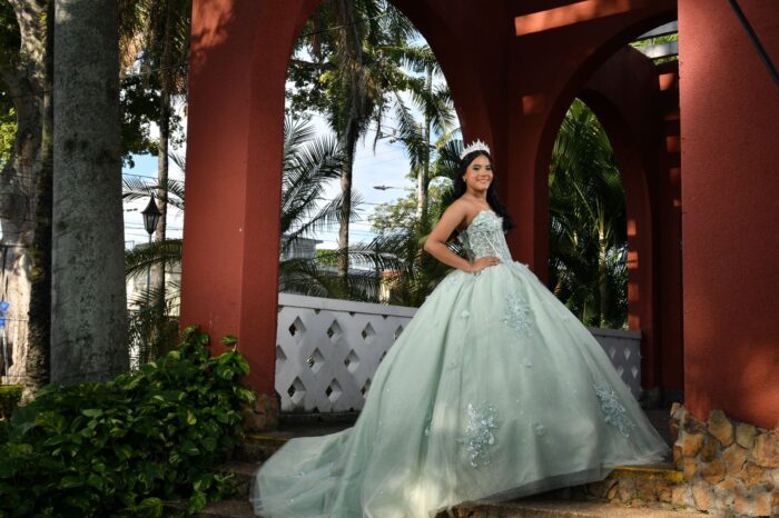 Vestido de Quinceañera Ref: - Imagen 3
