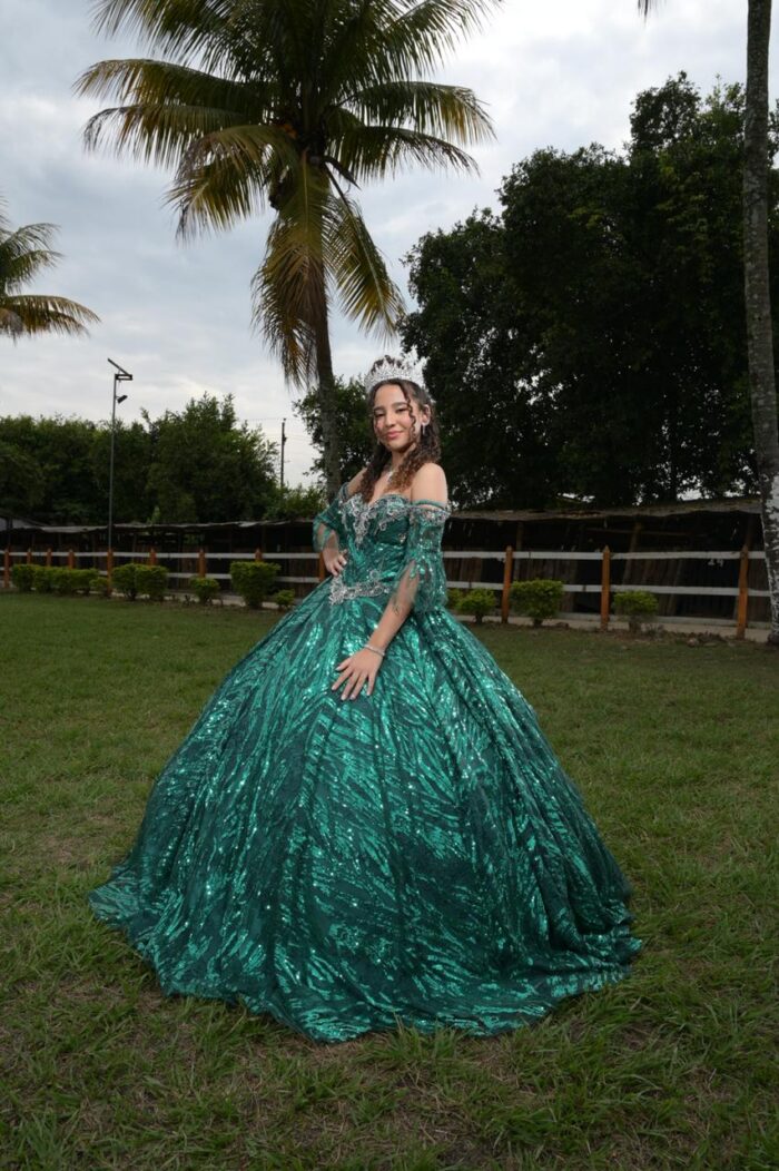 Vestido de Quinceañera Ref: