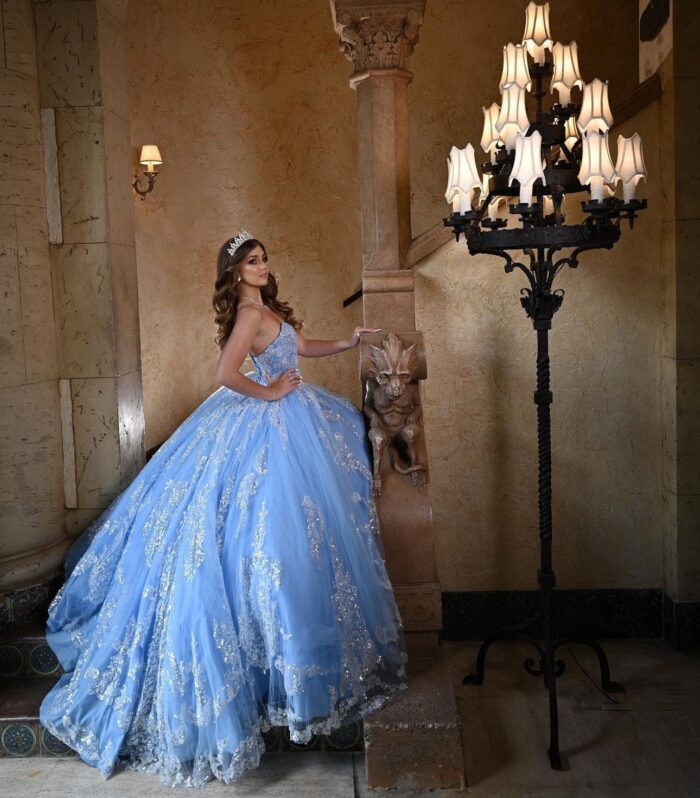 Vestido de Quinceañera Ref: