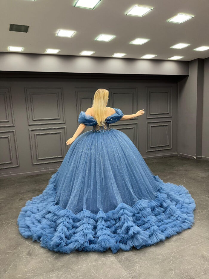 Vestido de quinceañera azul - Imagen 4